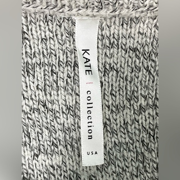 Kate Collection Heather Gray Heart & Lace Trim Sweater Medium Girly Romantic - Picture 6 of 6